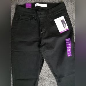 Signature by Levi Strauss & Co Women's Skinny jeans, 30W 28L, Black